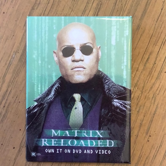 Collectible Matrix Reloaded Movie Pins/Buttons - Picture 6 of 7